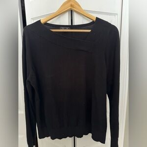 Lety  & Me Black Lightweight Pullover Sweater